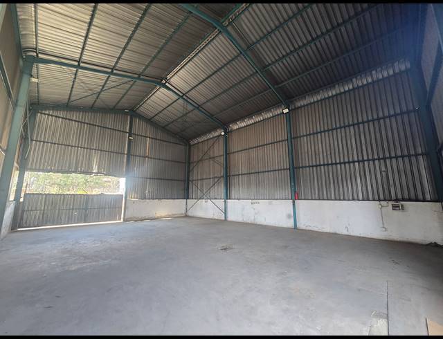 1,600M² WAREHOUSE TO LET IN ANDERBOLT